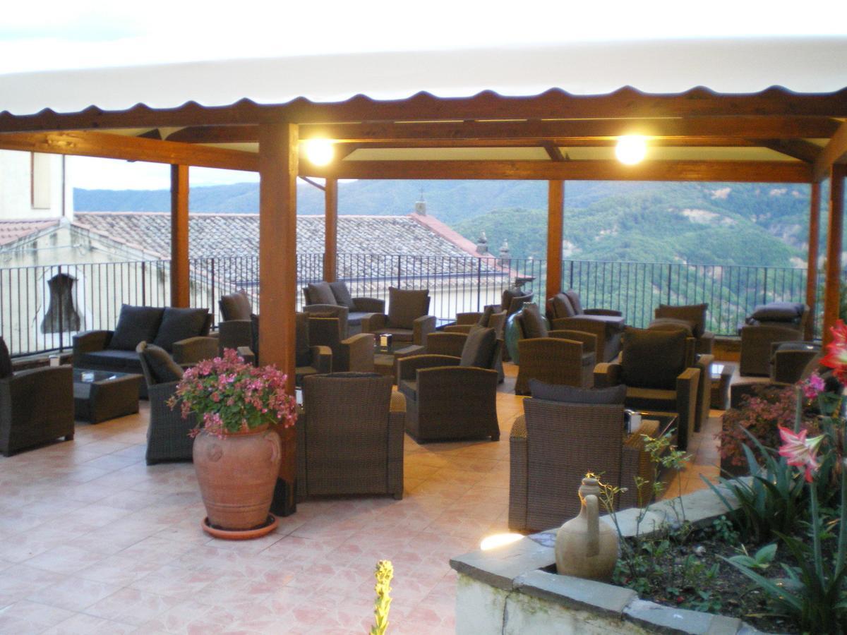 Villa Rosamaria San Chirico Raparo ภายนอก รูปภาพ