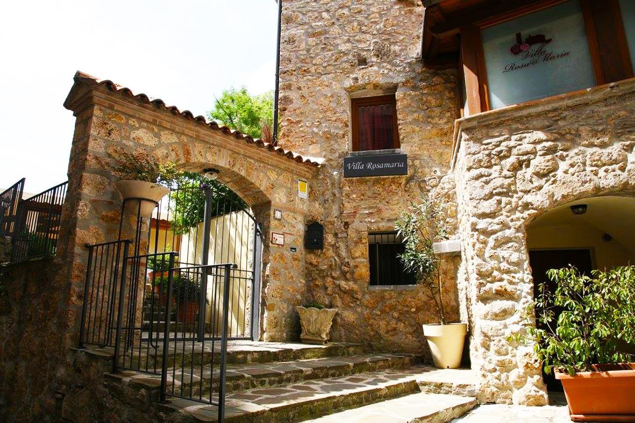 Villa Rosamaria San Chirico Raparo ภายนอก รูปภาพ